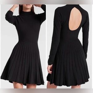 Express Black Pleated Open-Back Sweater Dress – XS